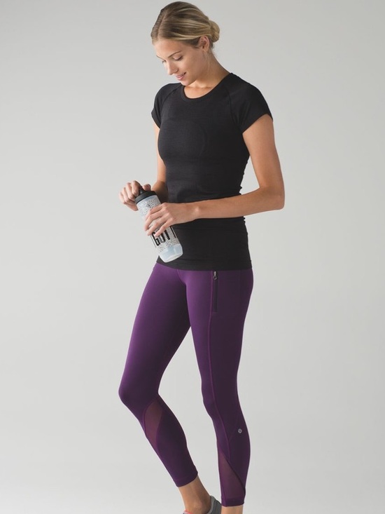 lululemon athletica Pants - Lululemon Inspire Tight II Size 8 Darkest Magenta